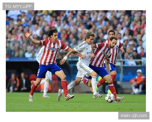 历史回顾:回顾十年前欧冠决赛,分析比赛节奏与当今在攻守转换速度上的显著差异 历史回顾:回顾十年前欧冠决赛,分析比赛节奏与当今在攻守转换速度上的显著差异